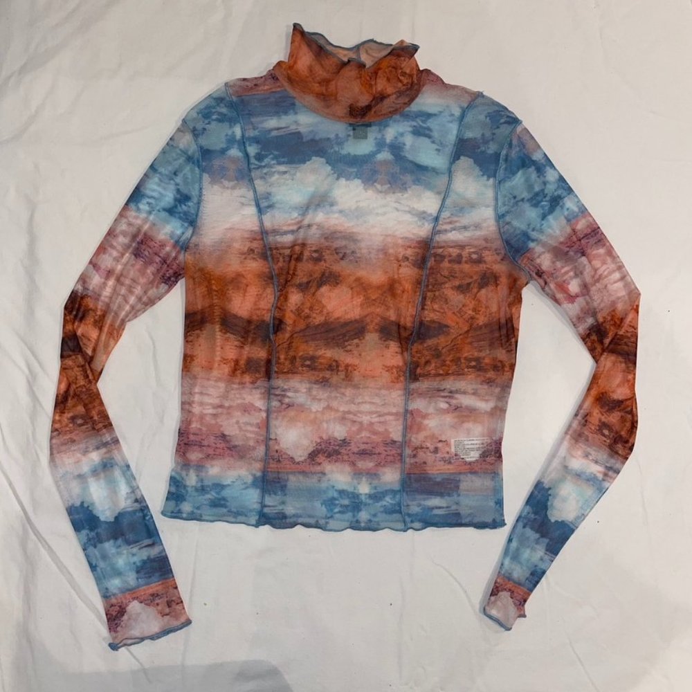 Mesh print long sleeve shirt